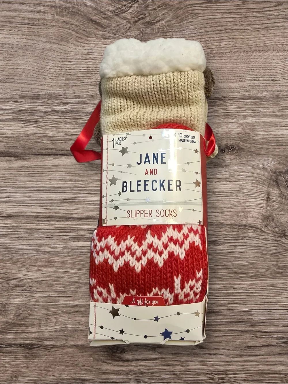 Jane and Bleecker Red and Cream Kids Knit Slipper Socks with Bear Hat